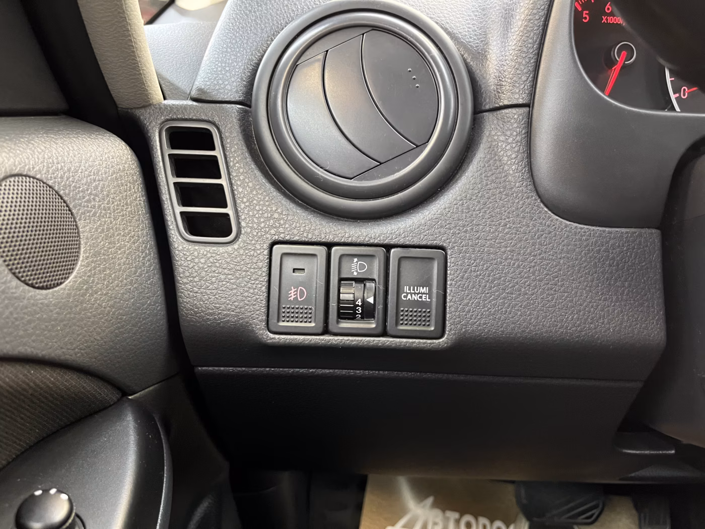 Suzuki SX4 фото 19