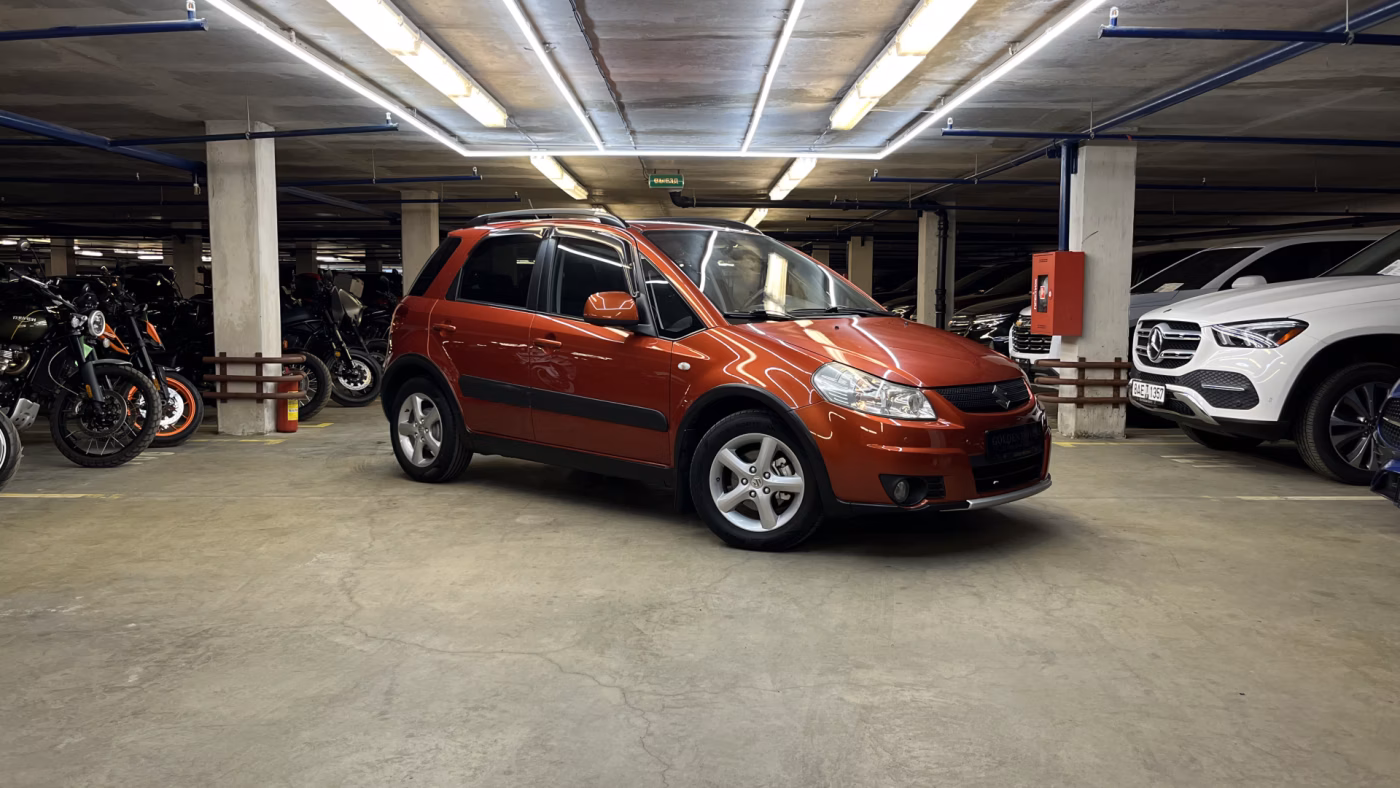 Suzuki SX4