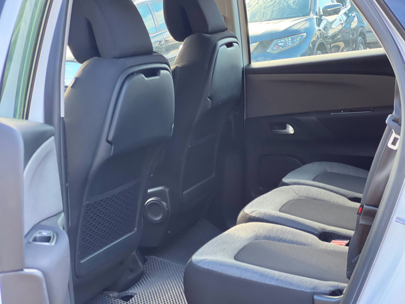Citroen C4 Spacetourer фото 14