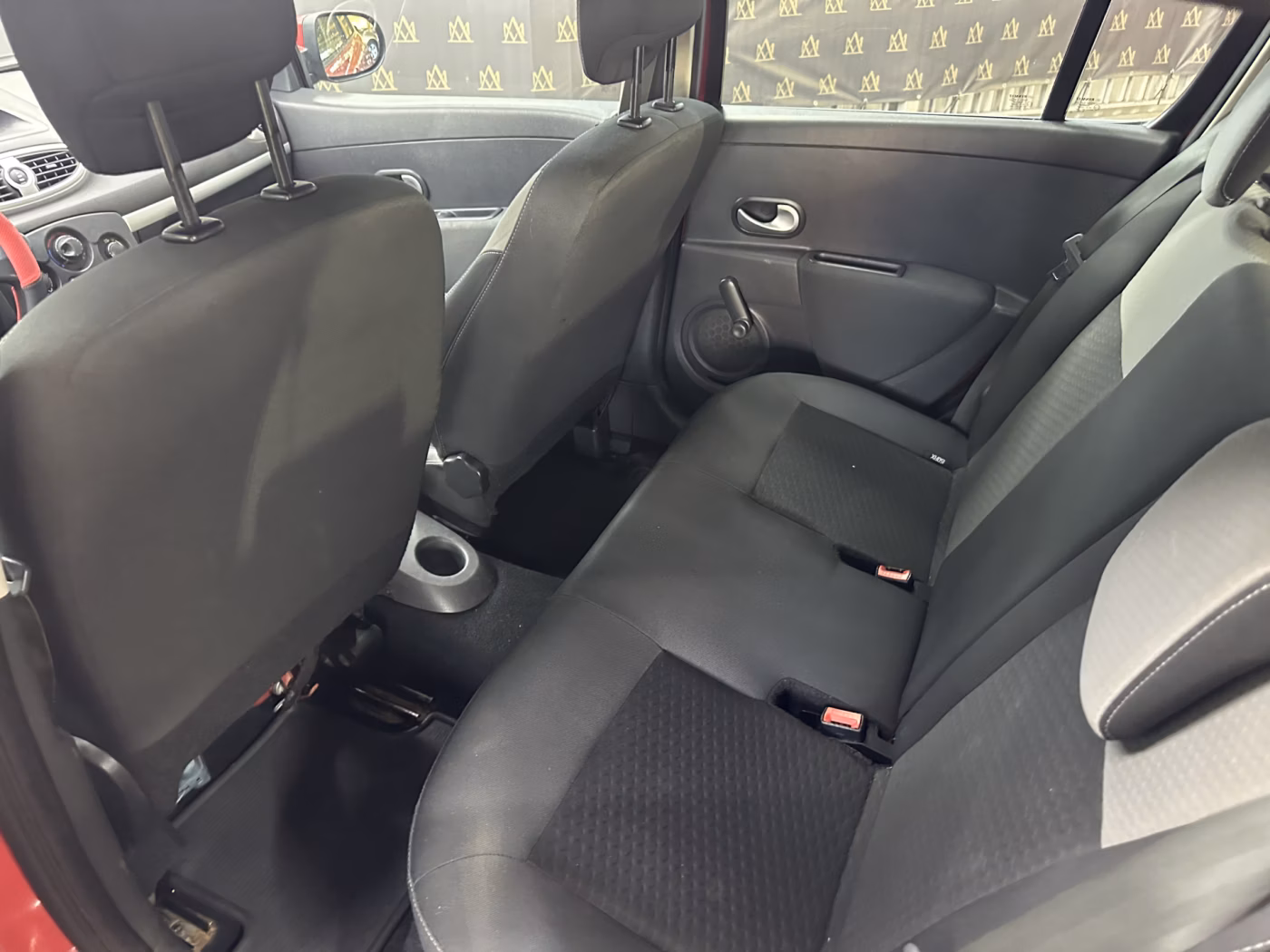 Renault Clio фото 25