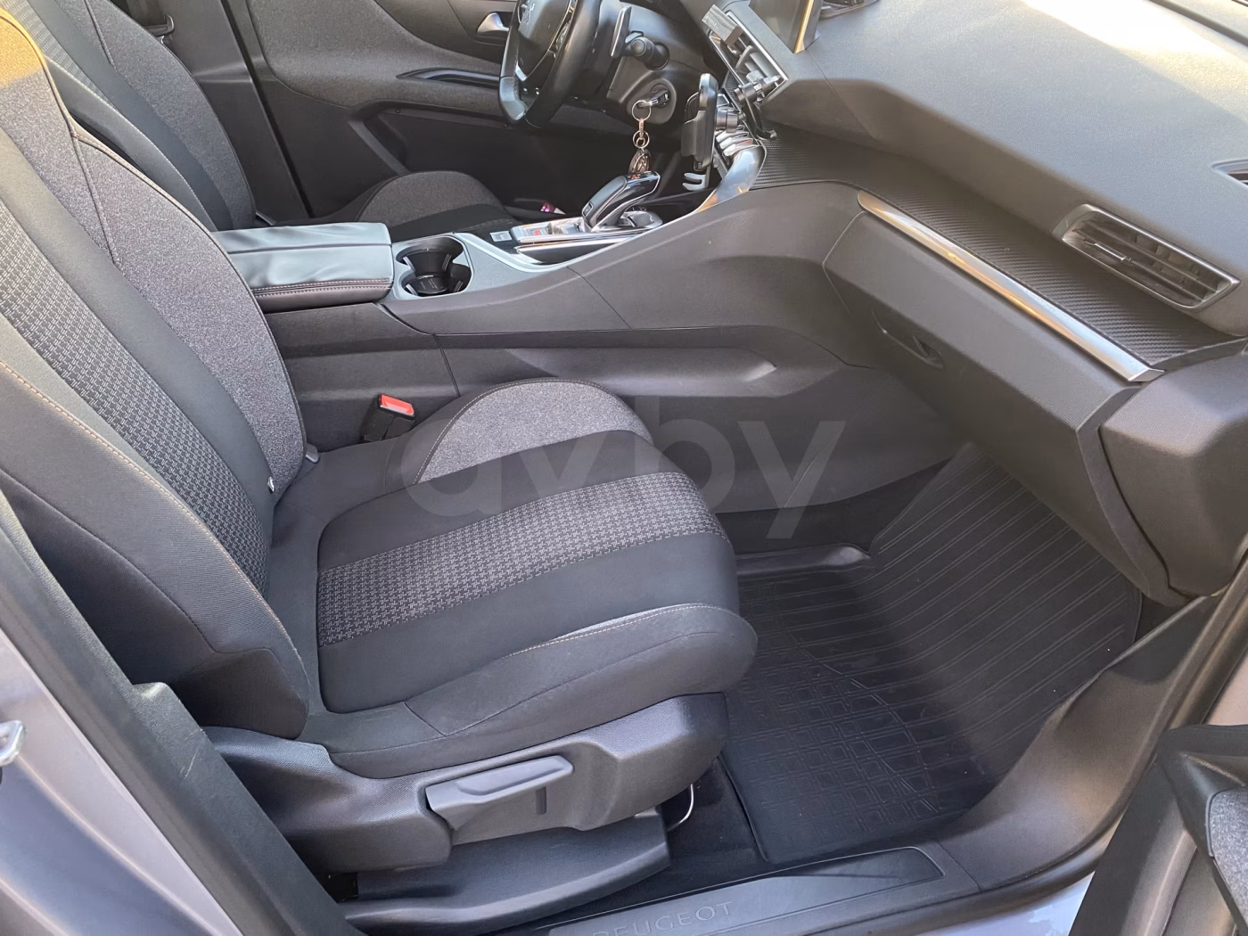 Peugeot 3008 фото 7