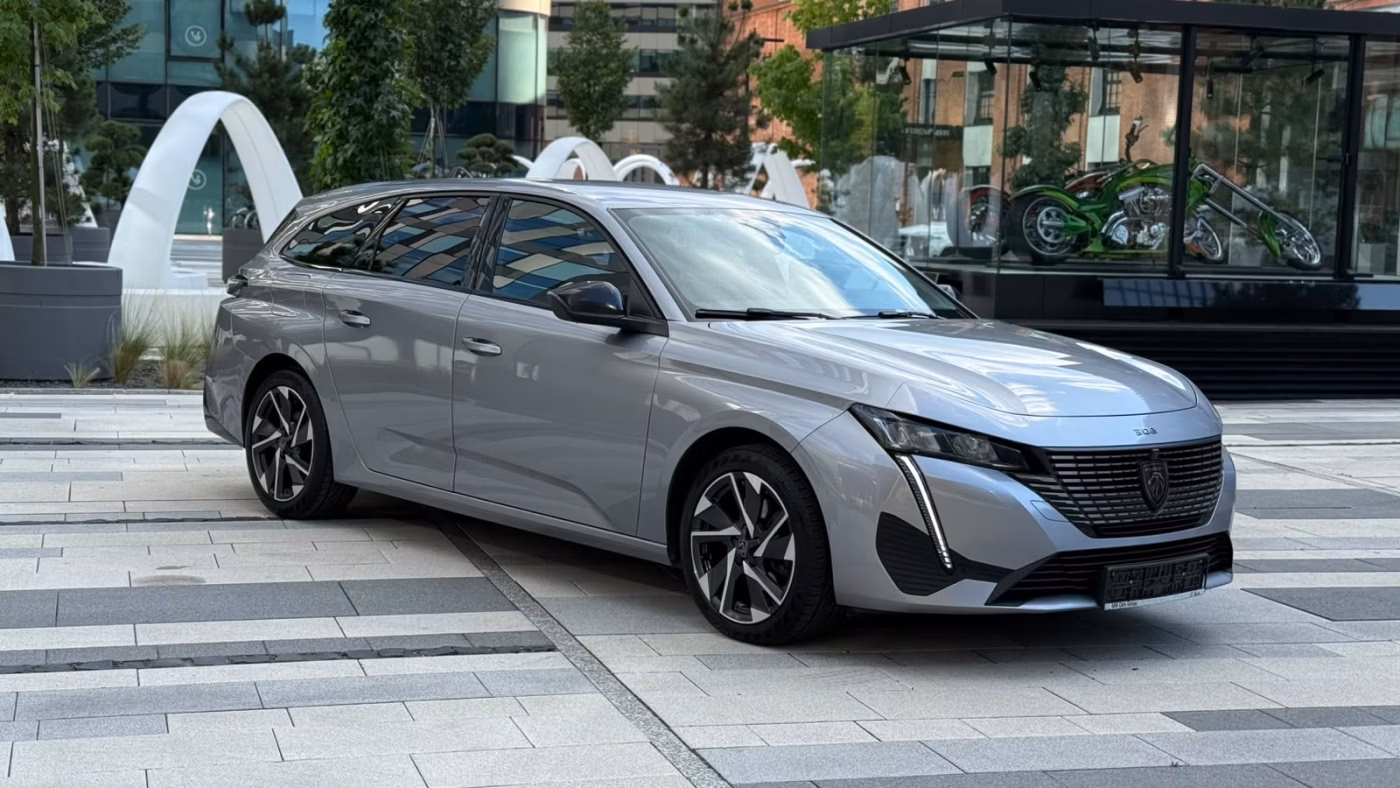 Peugeot 308 фото 2