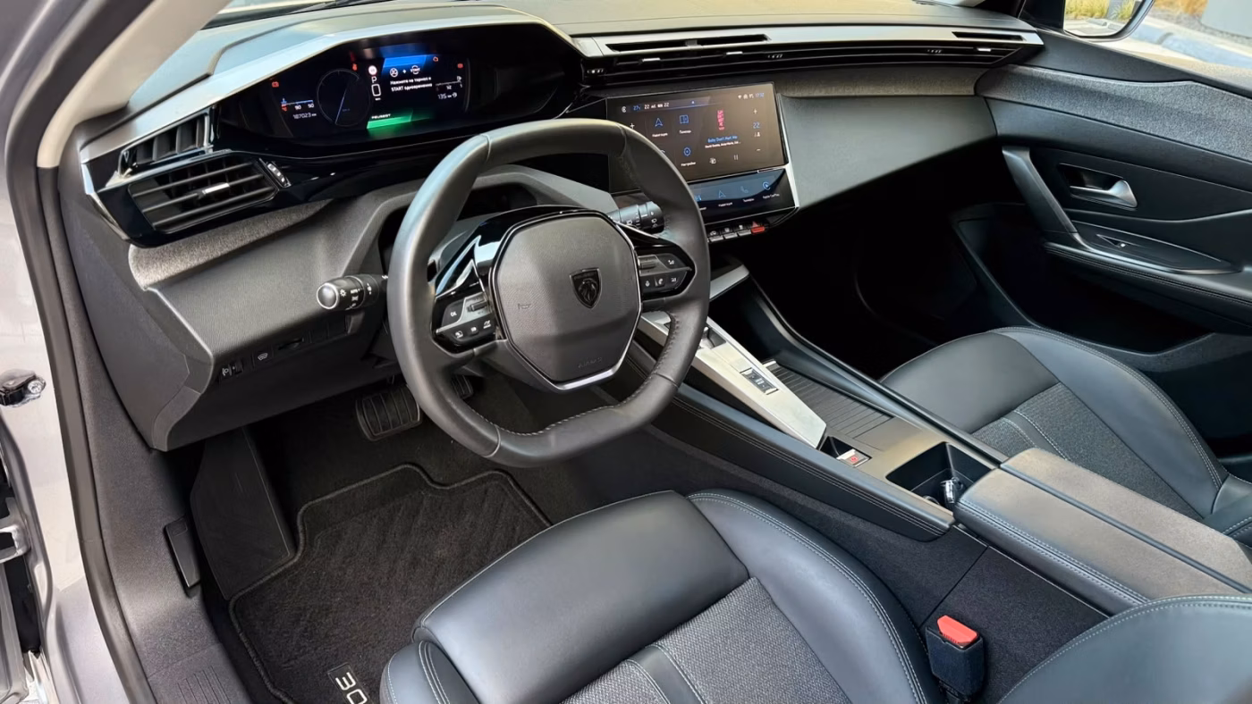 Peugeot 308 фото 15