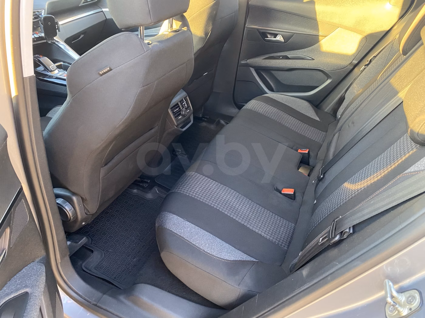 Peugeot 3008 фото 9