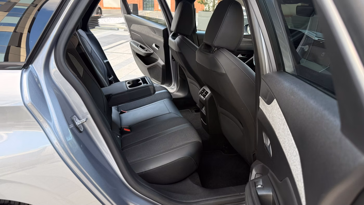 Peugeot 308 фото 25
