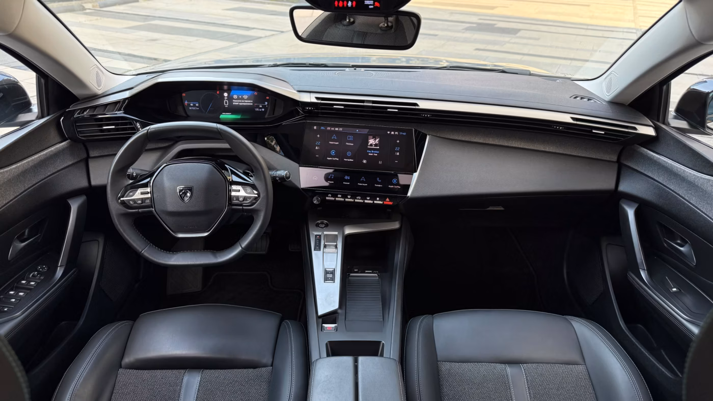 Peugeot 308 фото 16