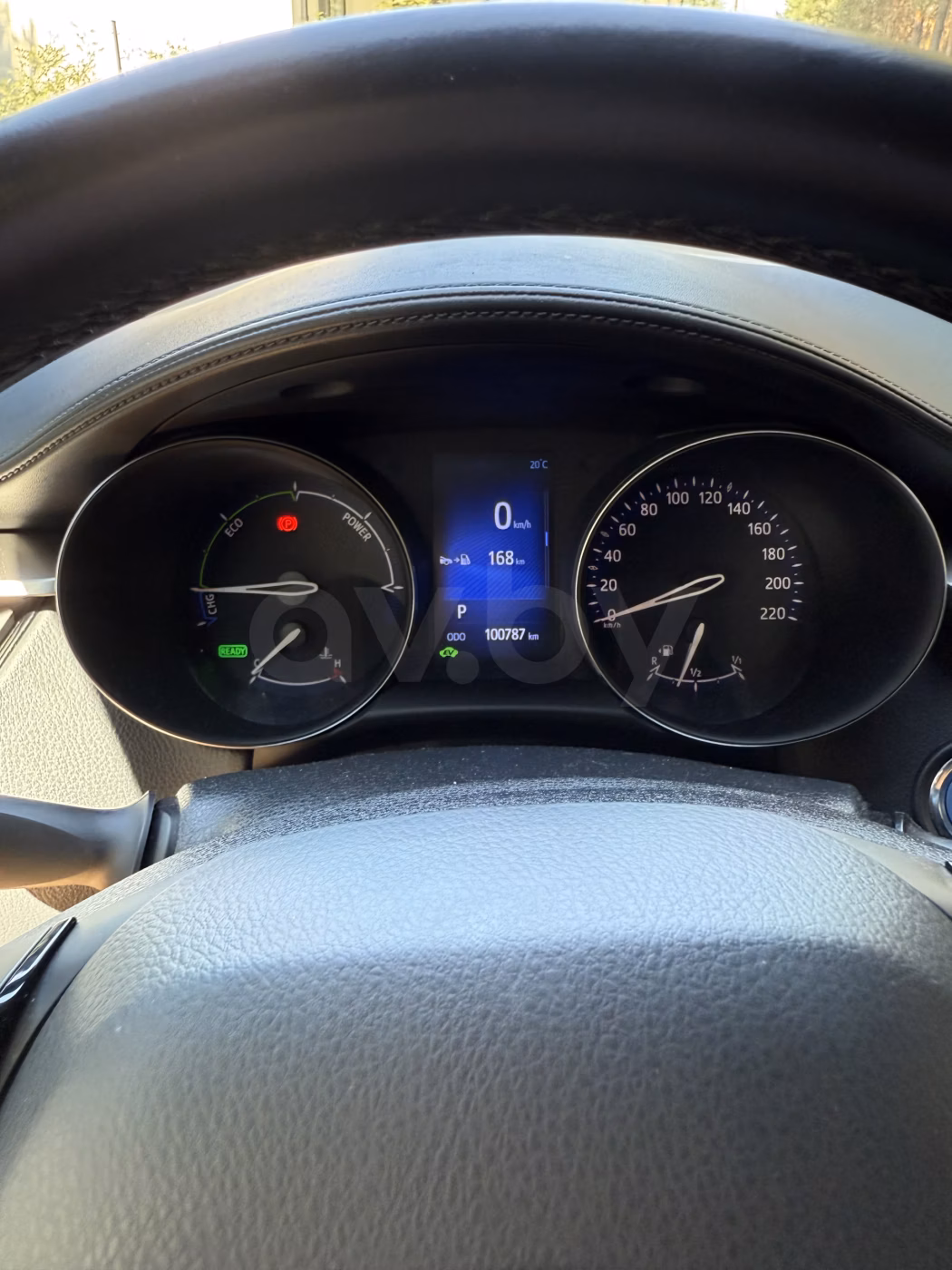 Toyota C-HR фото 11