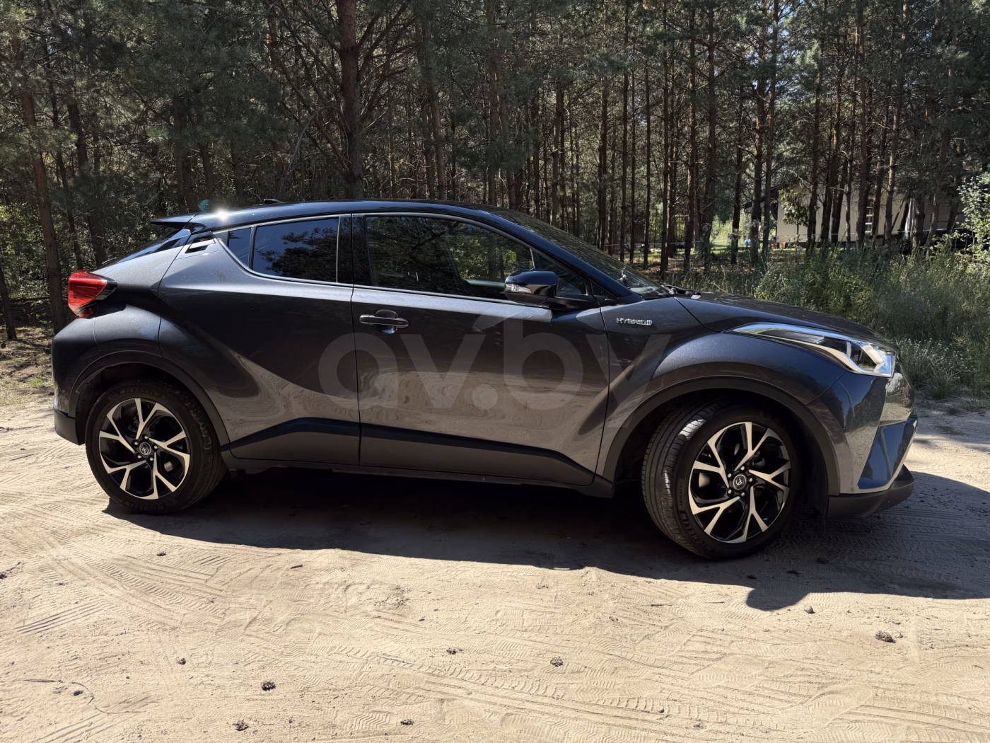Toyota C-HR фото 5