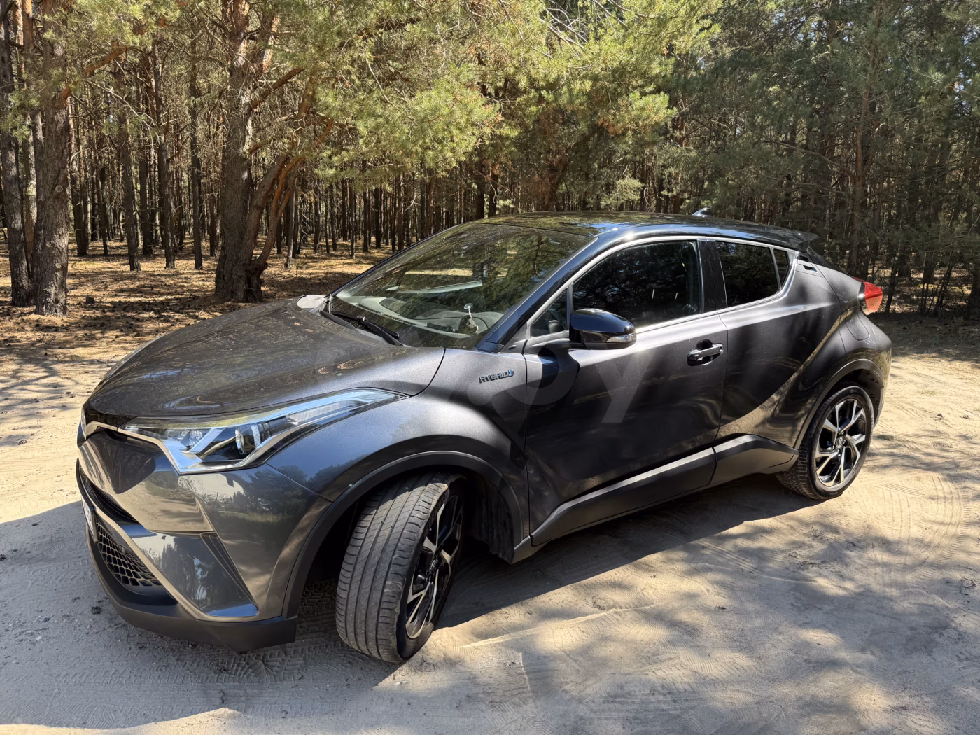 Toyota C-HR фото 8