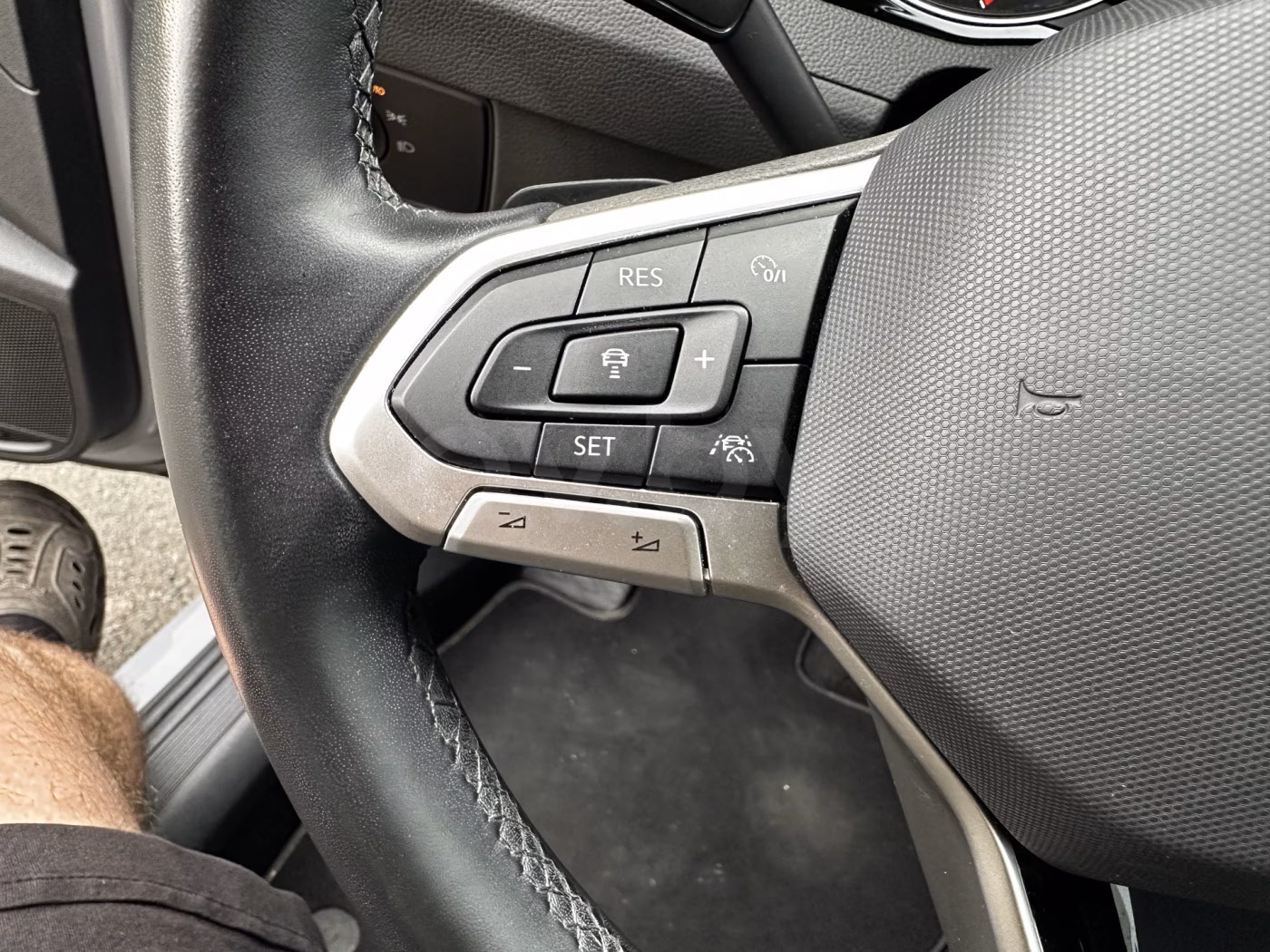 Volkswagen Passat фото 10