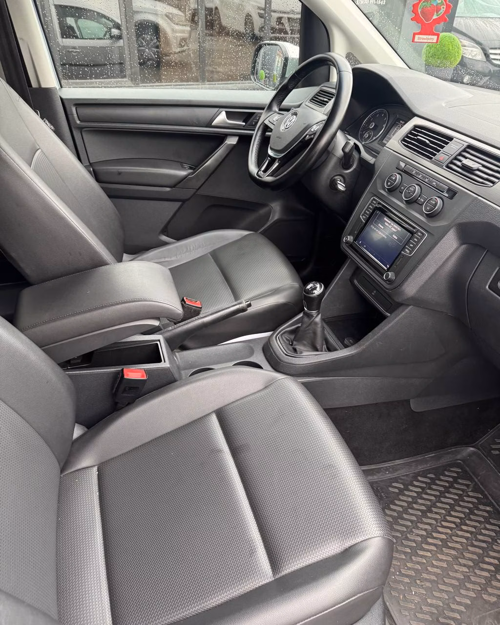 Volkswagen Caddy MAXI фото 14