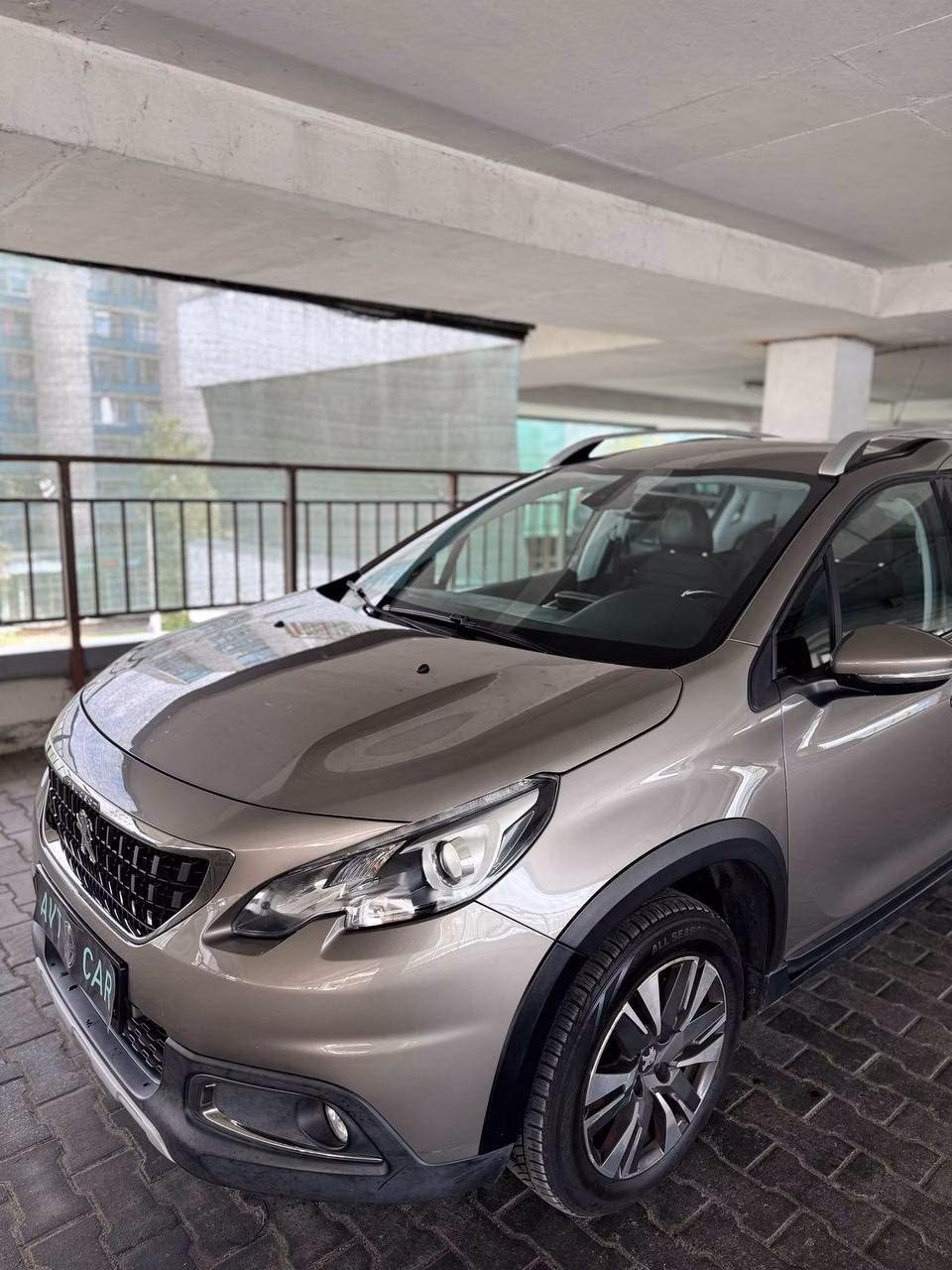 Peugeot 2008 фото 3