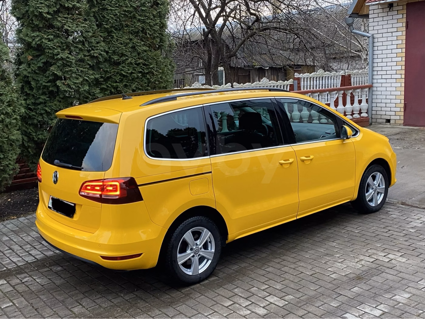 Volkswagen Sharan фото 10