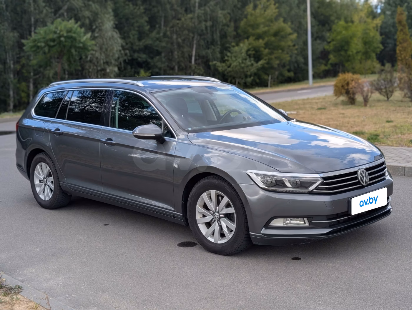 Volkswagen Passat фото 3