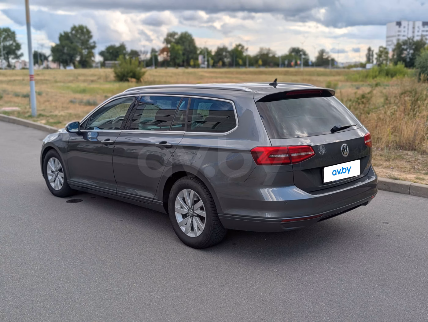 Volkswagen Passat фото 7