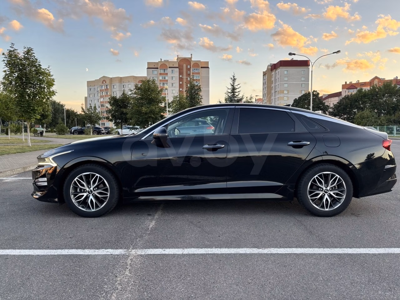 Kia K5 фото 8