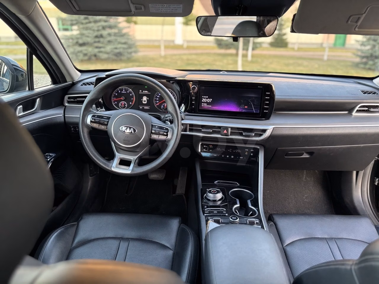 Kia K5 фото 9