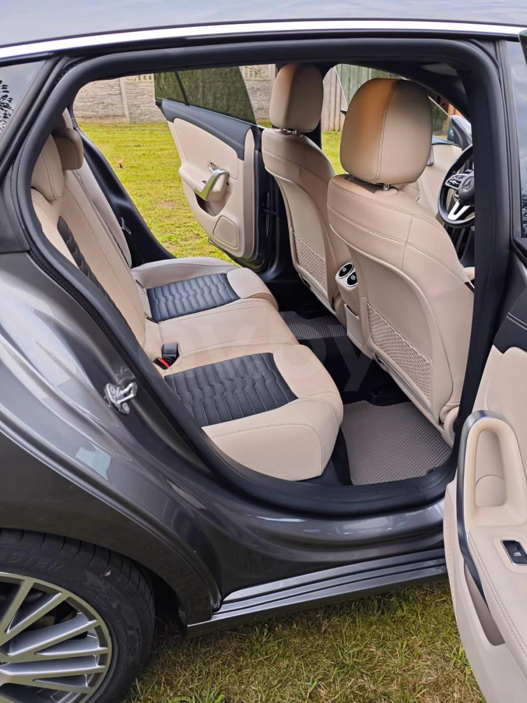 Mercedes-Benz CLA фото 8