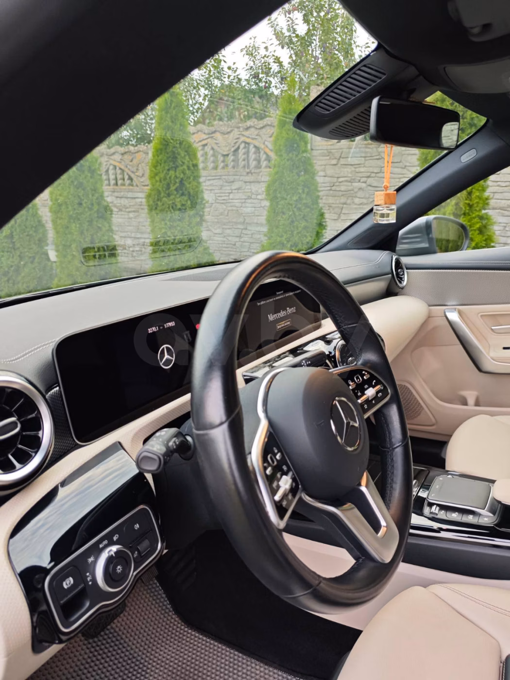 Mercedes-Benz CLA фото 11