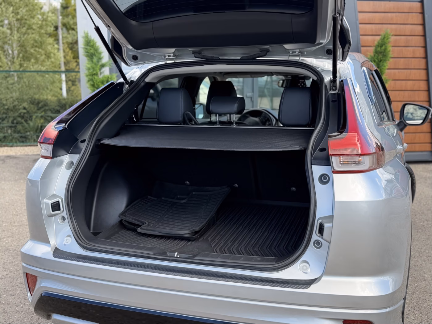 Mitsubishi Eclipse Cross фото 11