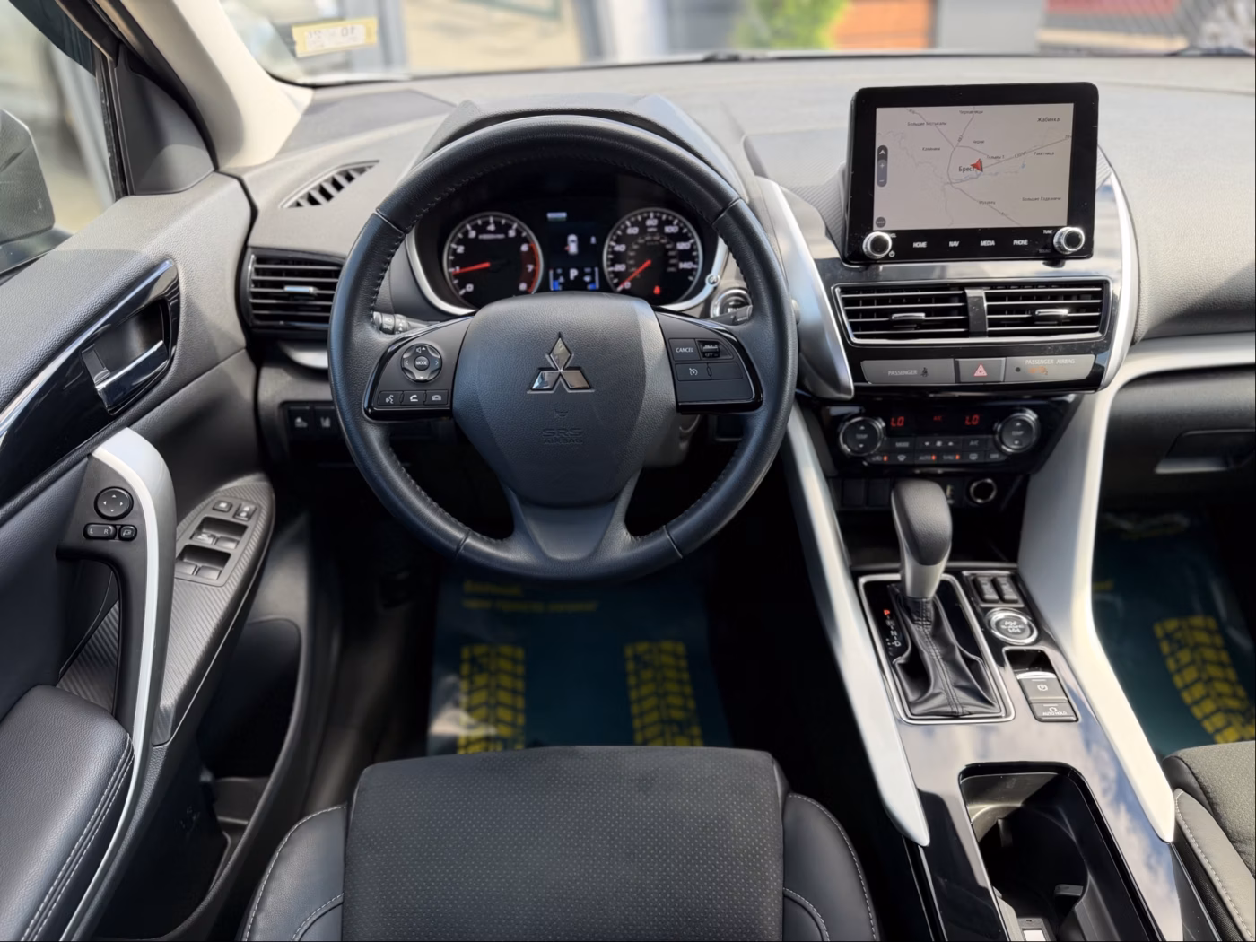 Mitsubishi Eclipse Cross фото 15