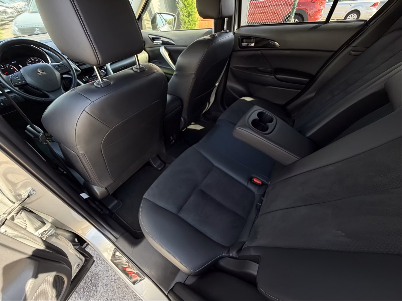 Mitsubishi Eclipse Cross фото 10