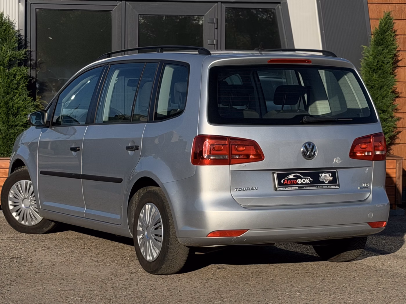 Volkswagen Touran фото 5