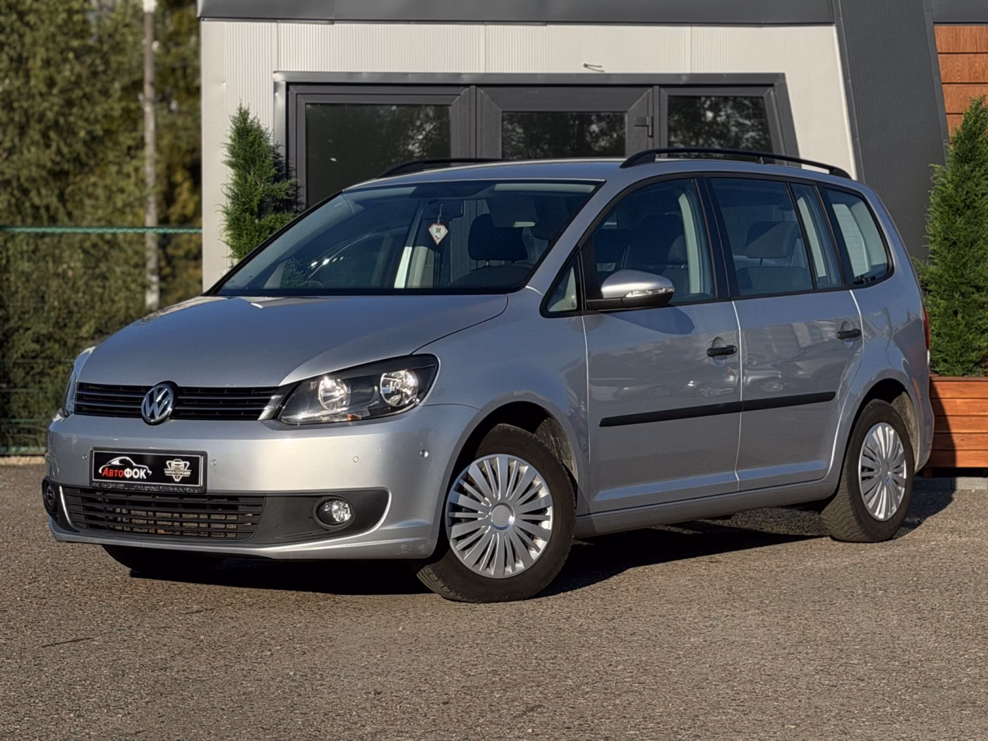 Volkswagen Touran фото 7