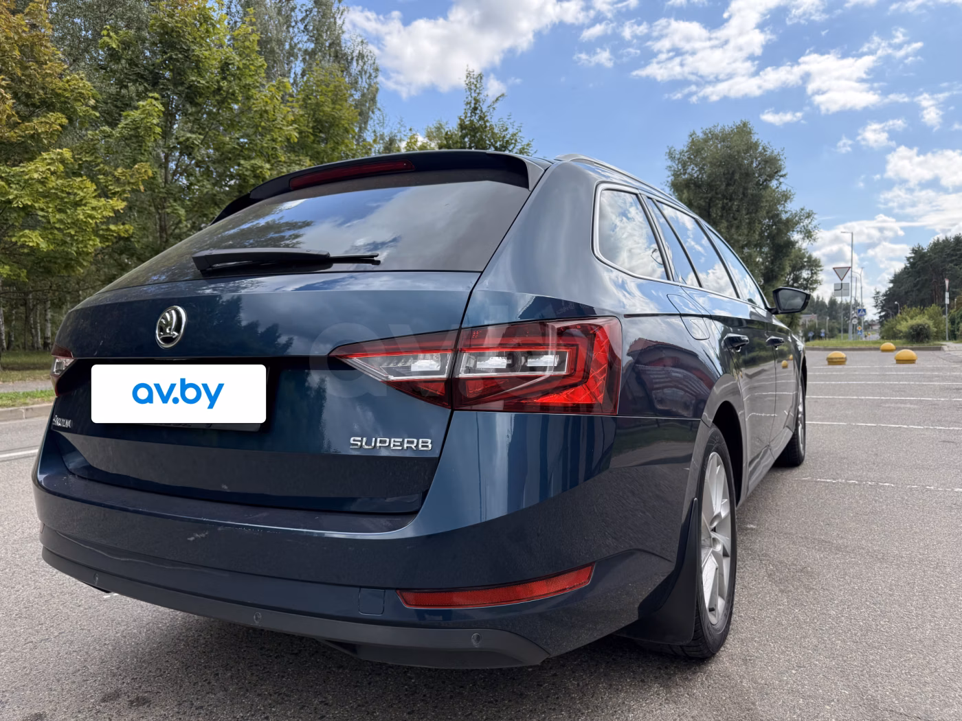 Skoda Superb фото 9