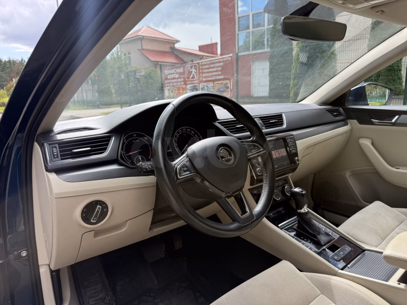 Skoda Superb фото 12