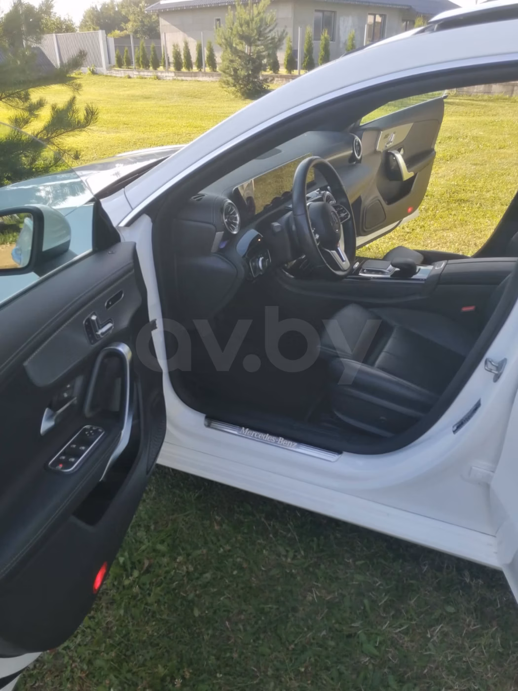 Mercedes-Benz CLA фото 12