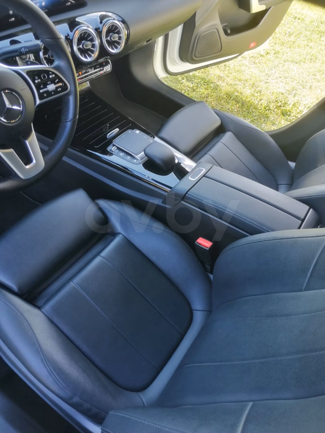 Mercedes-Benz CLA фото 13