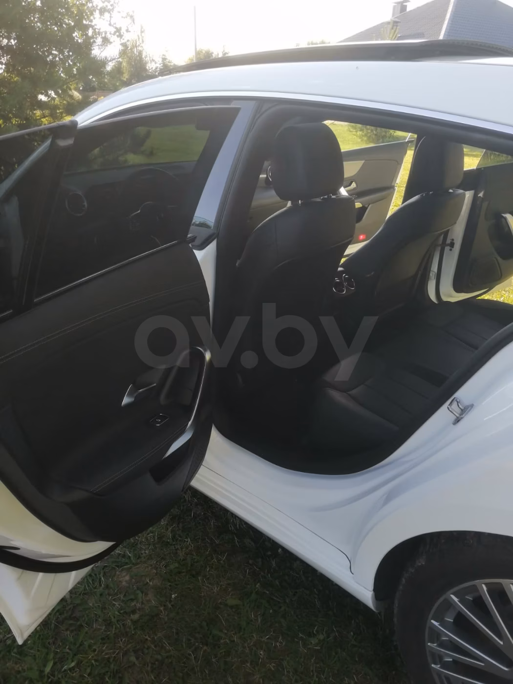 Mercedes-Benz CLA фото 23