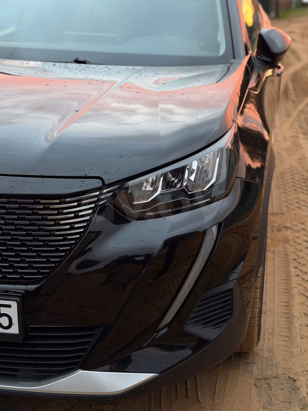 Peugeot 2008 фото 3