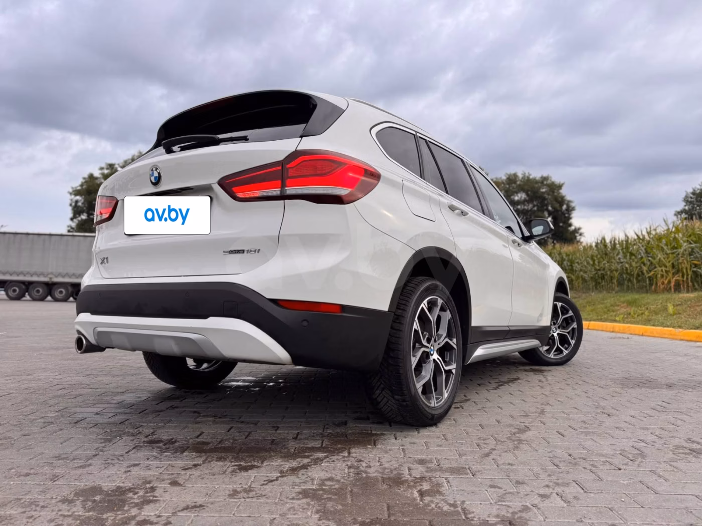BMW X1 фото 9