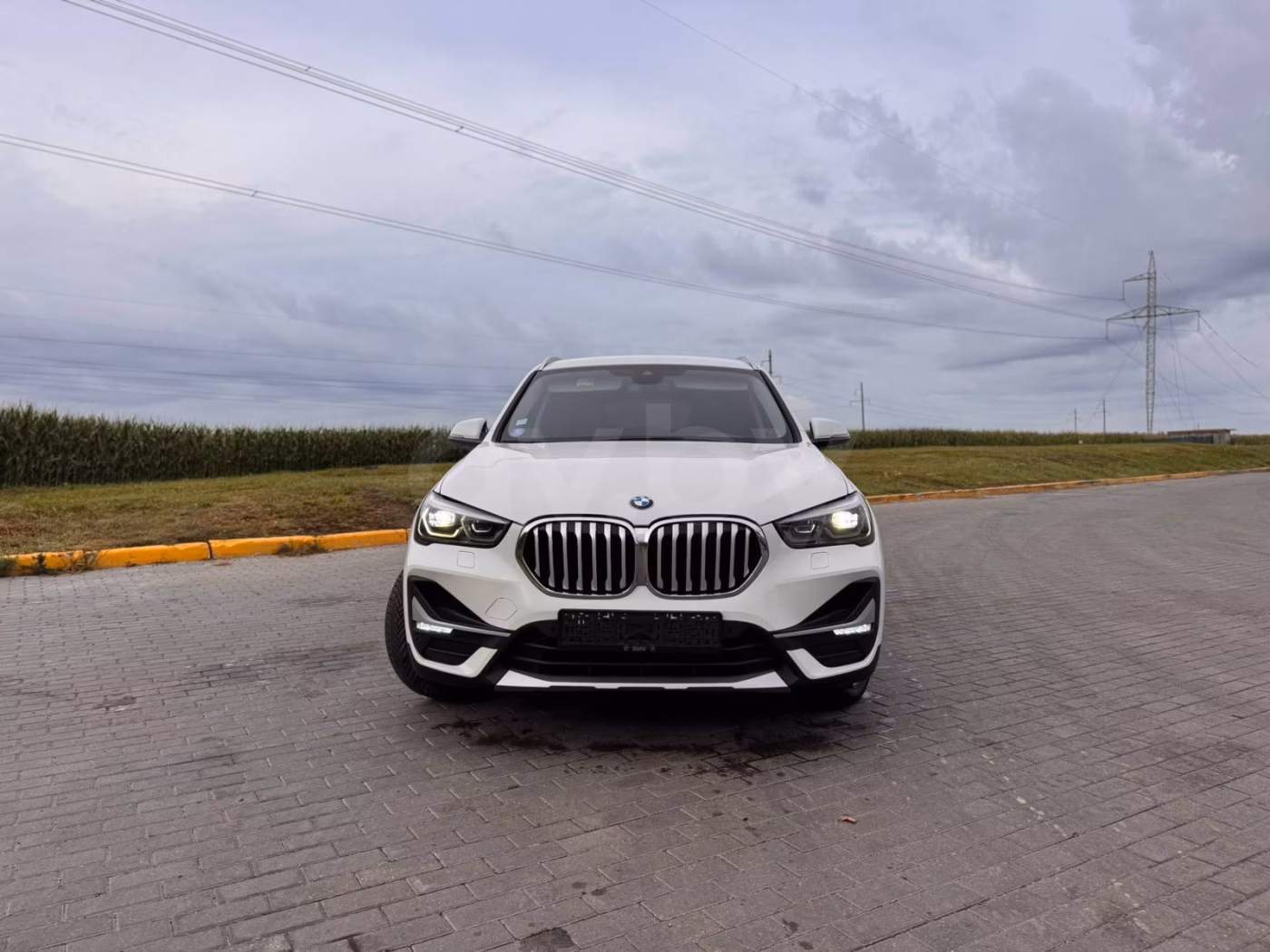 BMW X1 фото 8