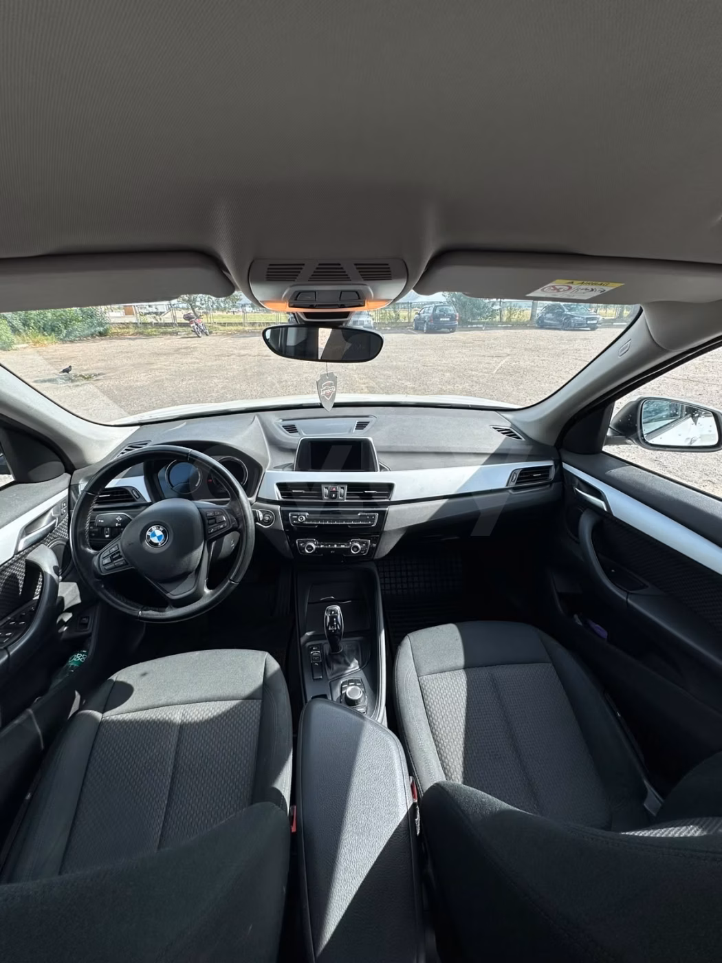 BMW X1 фото 10