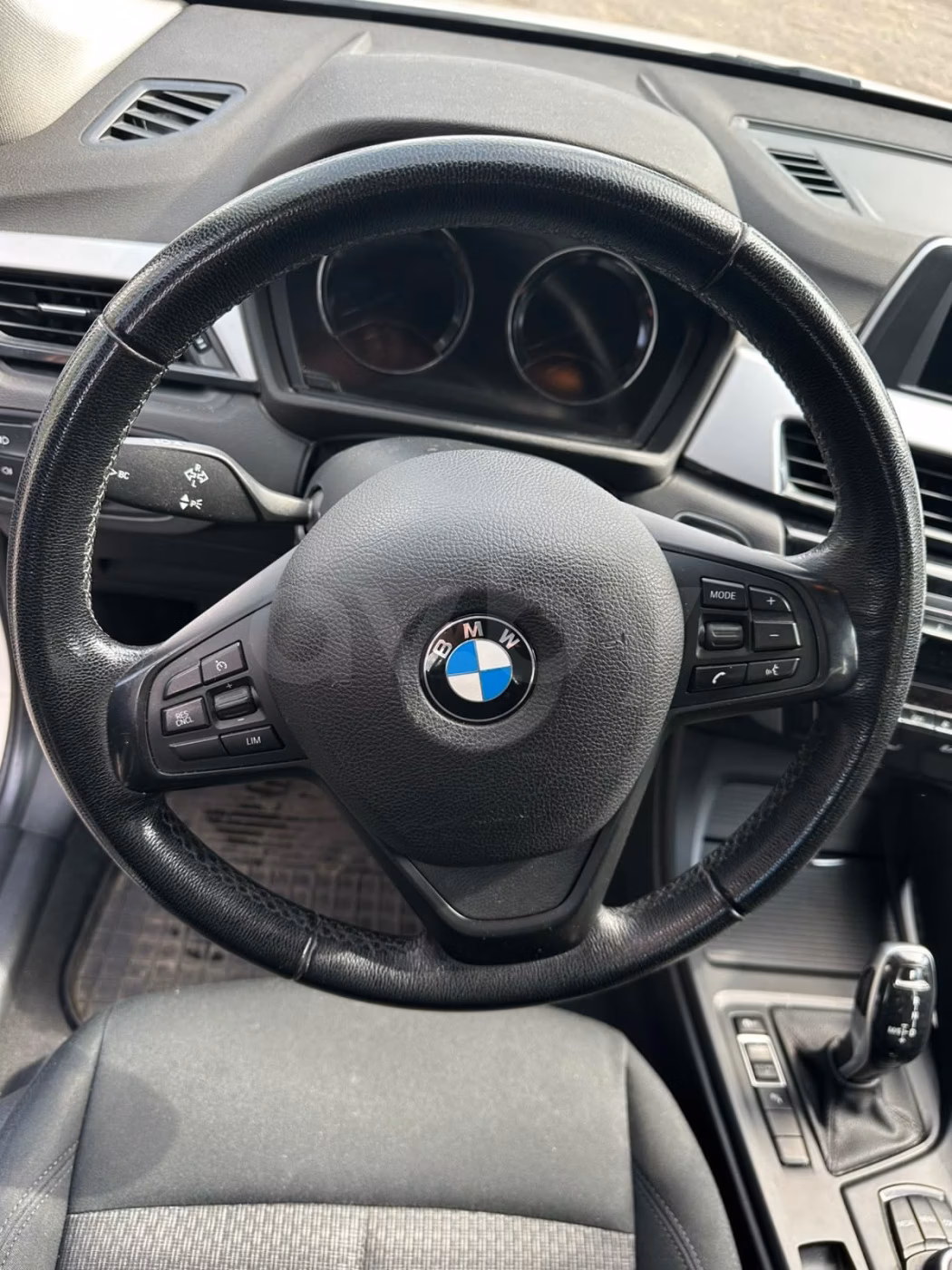BMW X1 фото 14