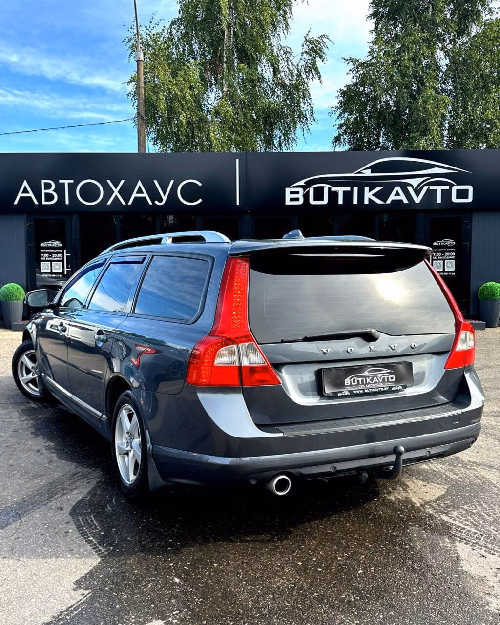 Volvo V70 фото 4