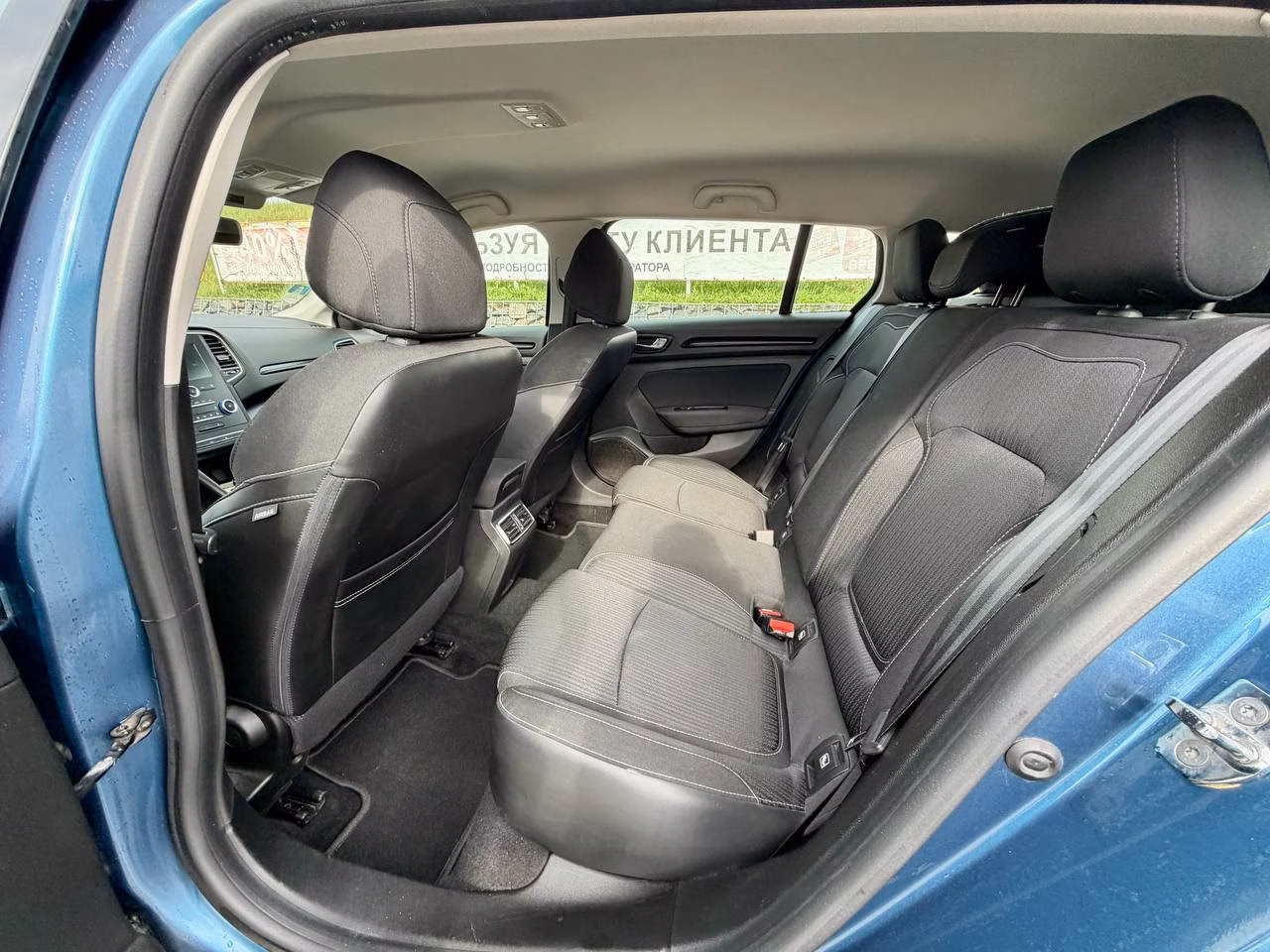 Renault Megane фото 10