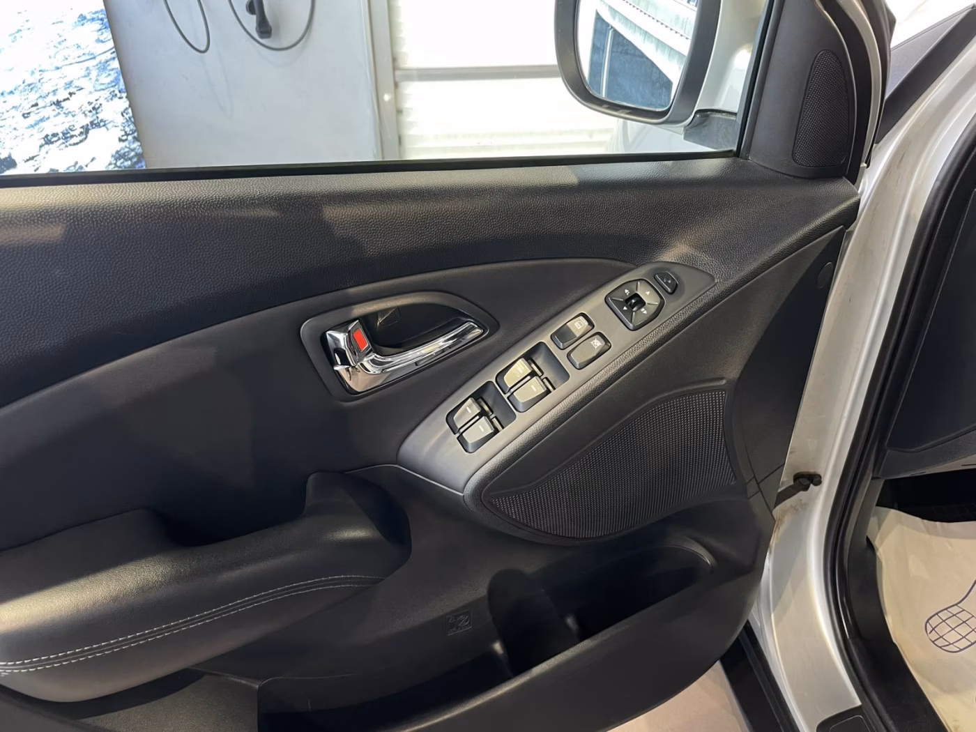 Hyundai ix35 фото 19