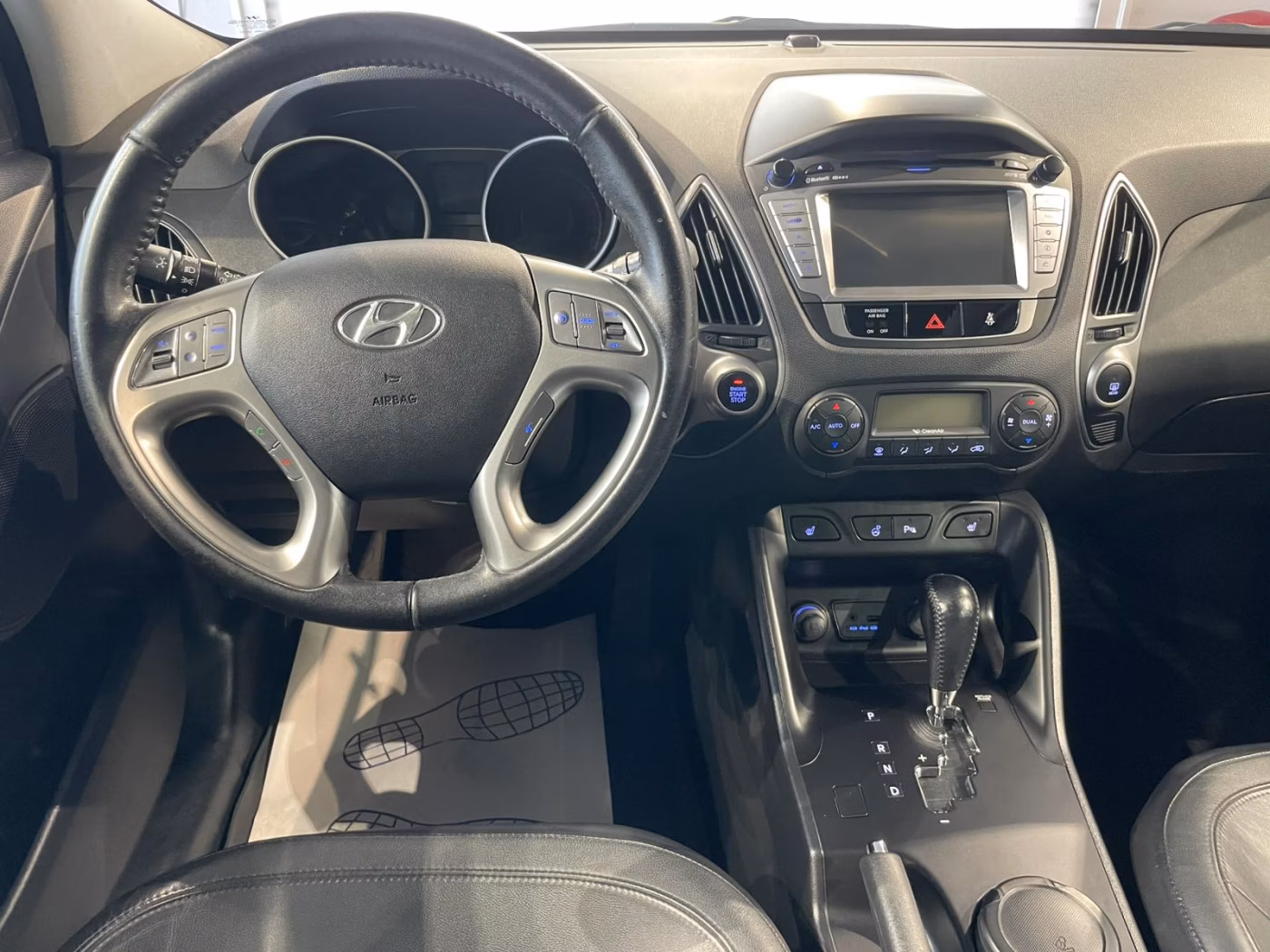 Hyundai ix35 фото 11