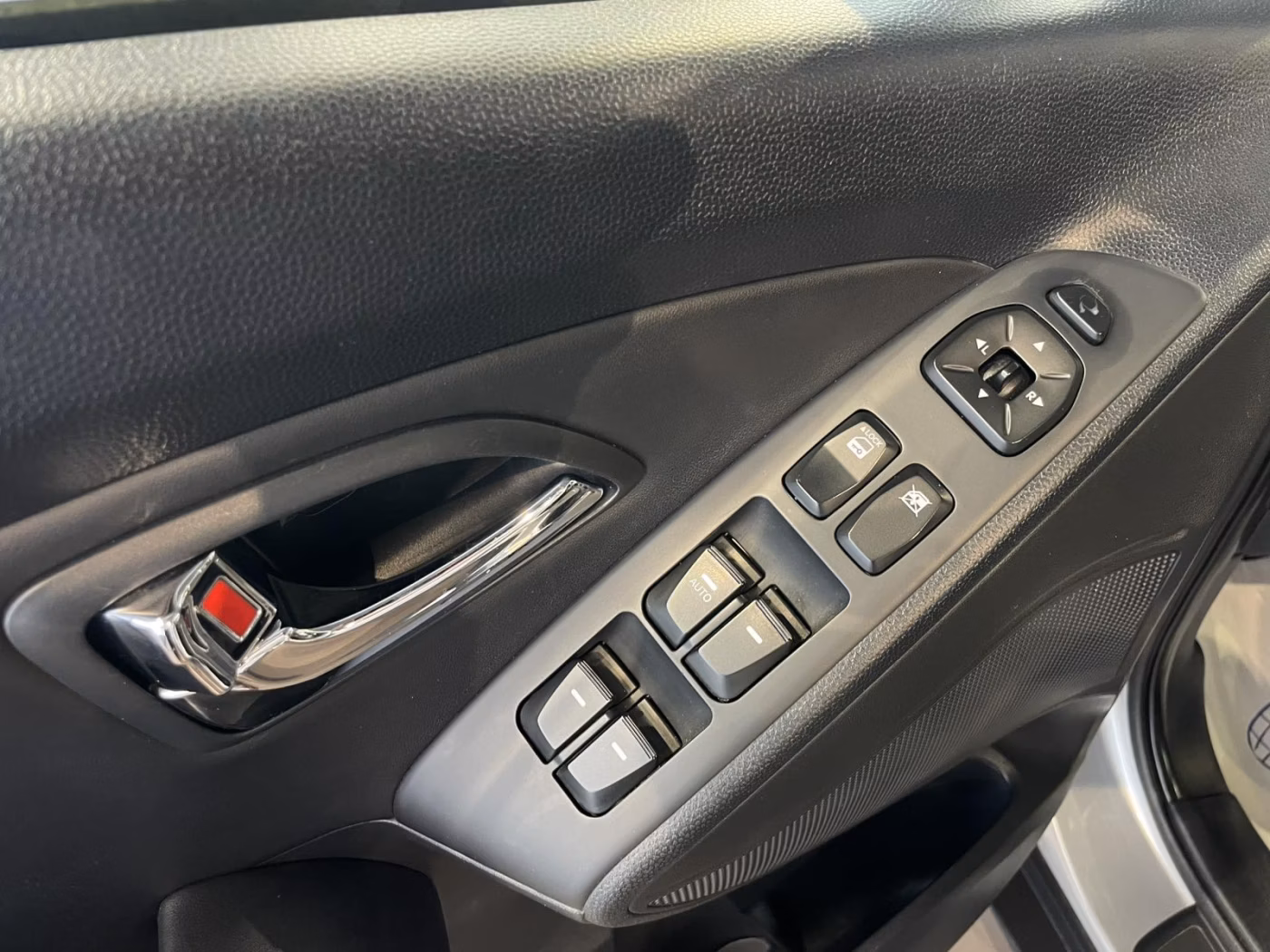 Hyundai ix35 фото 21