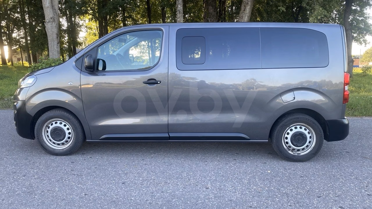 Opel Vivaro фото 7