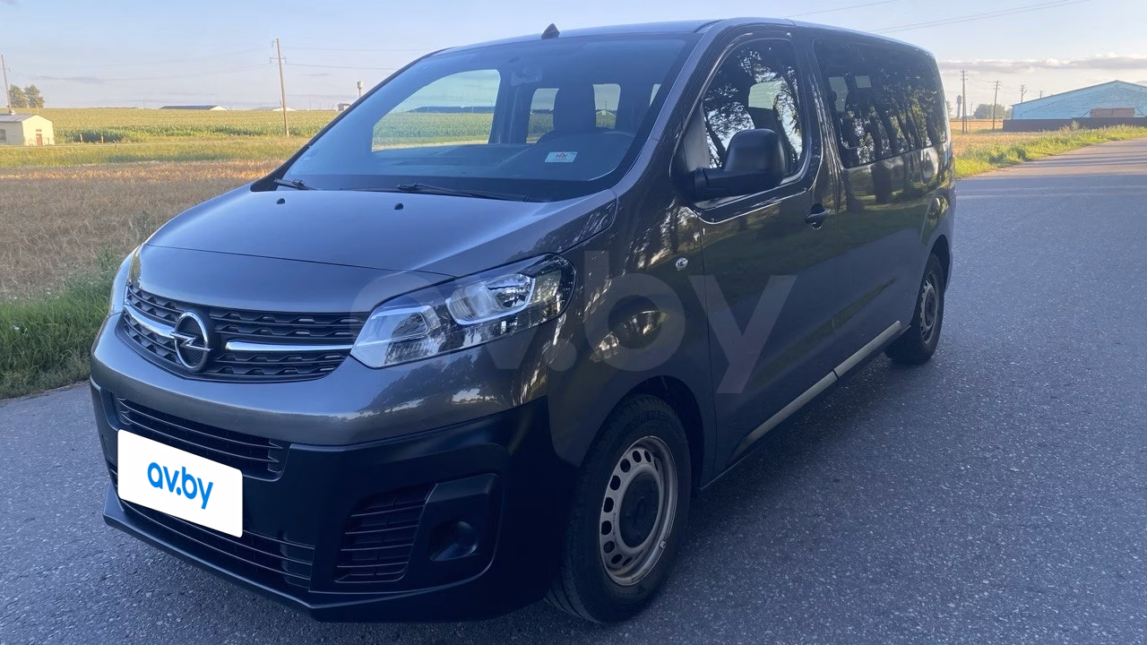 Opel Vivaro фото 5