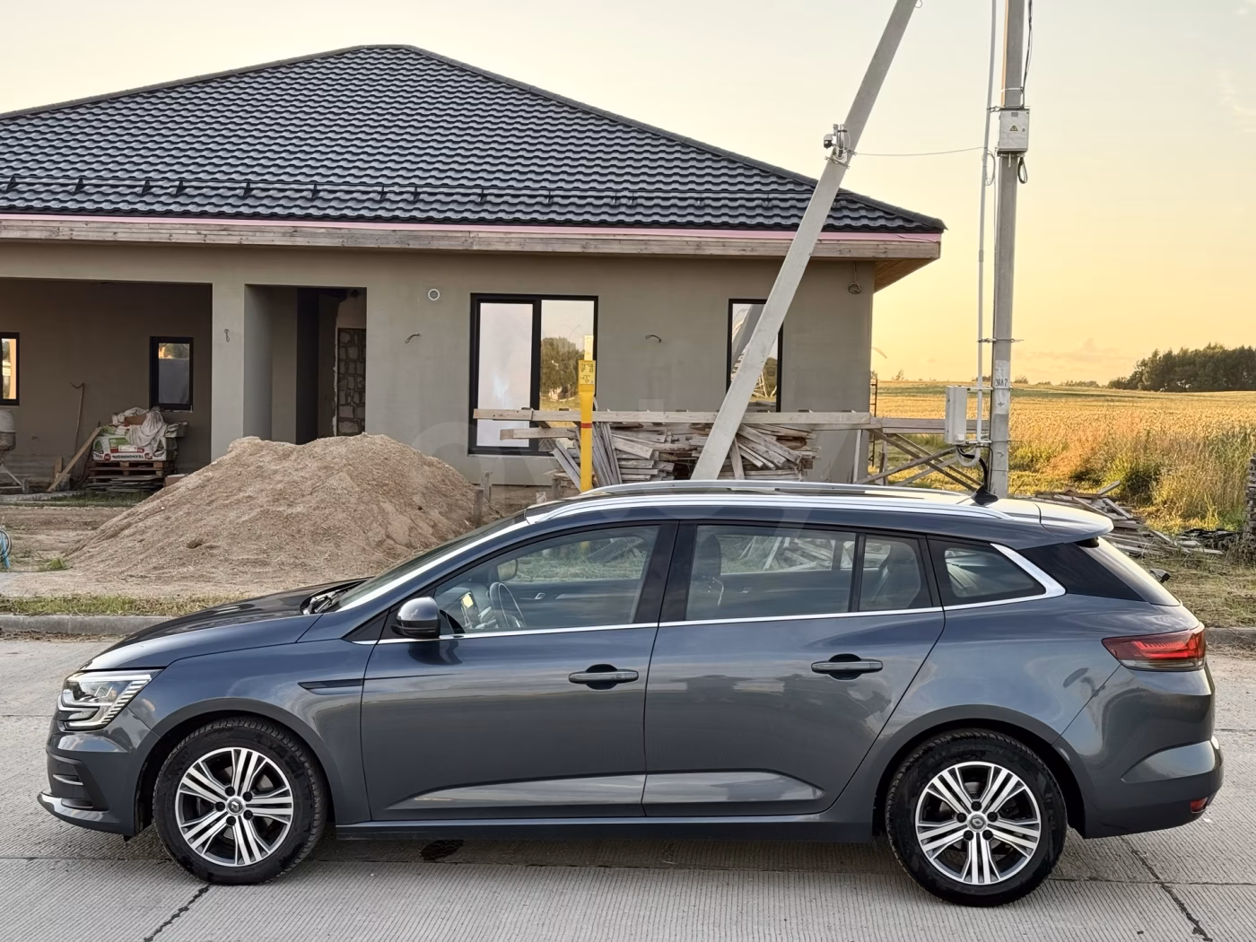 Renault Megane фото 7