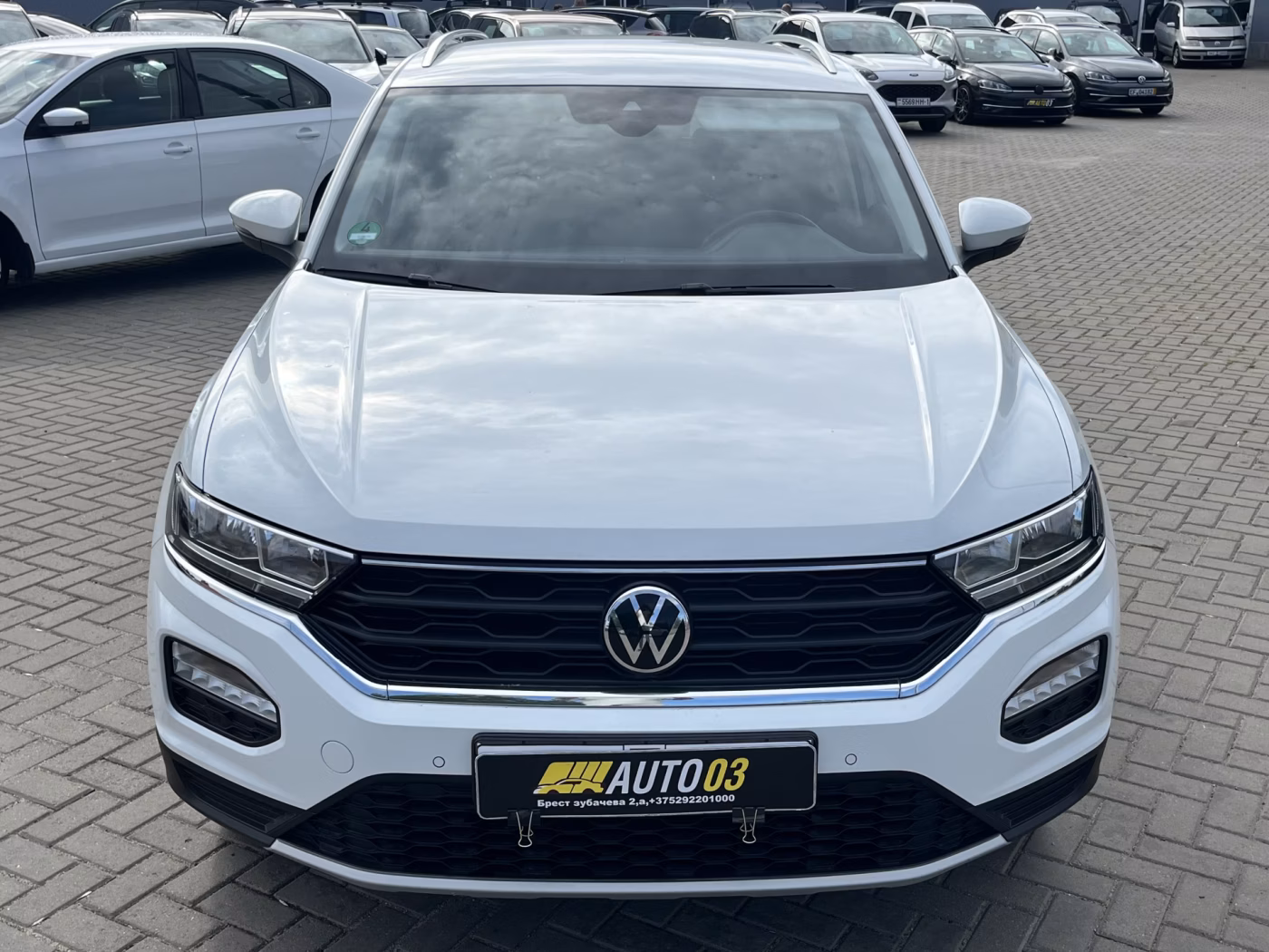 Volkswagen T-Roc фото 3