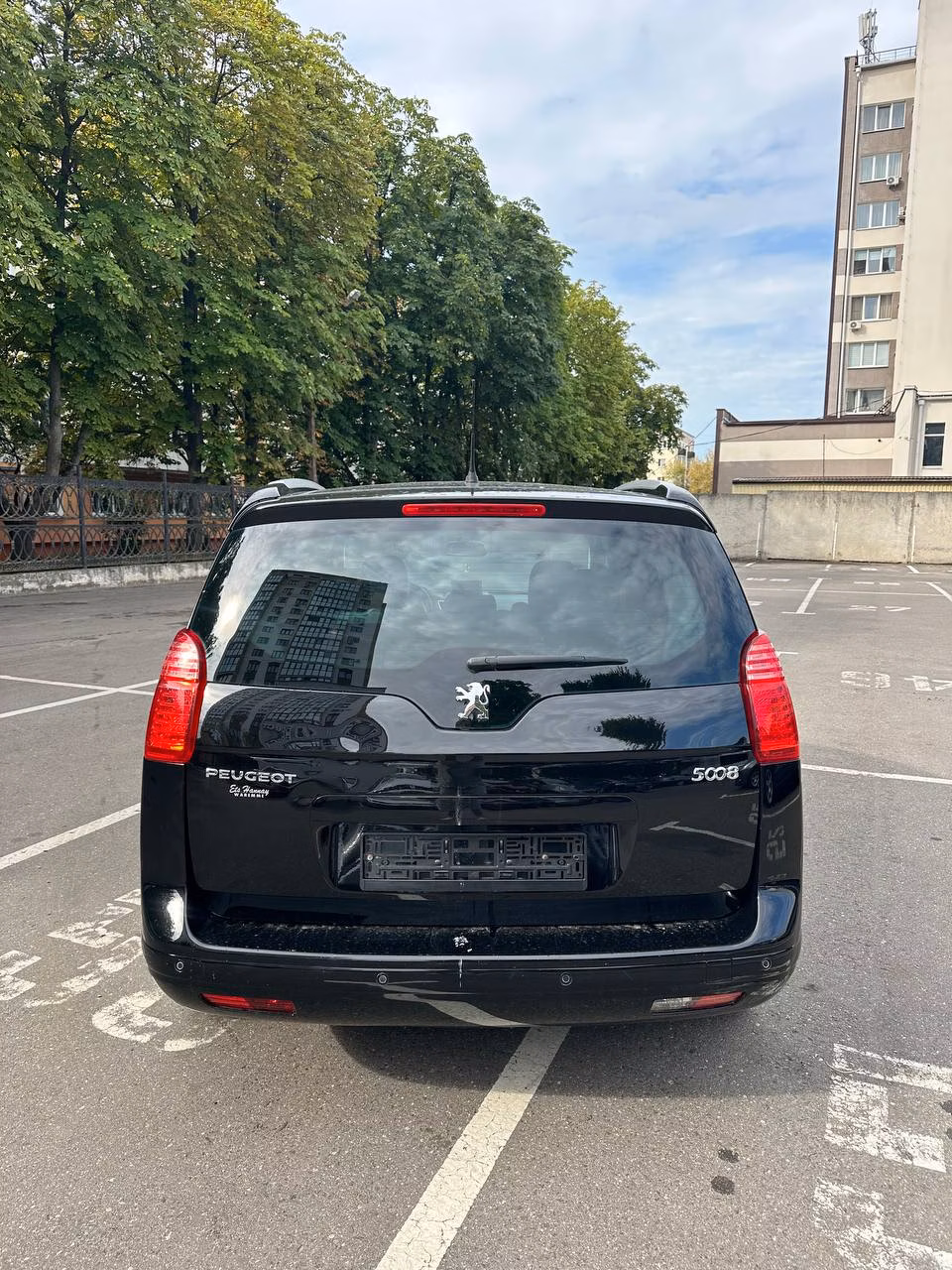 Peugeot 5008 фото 7