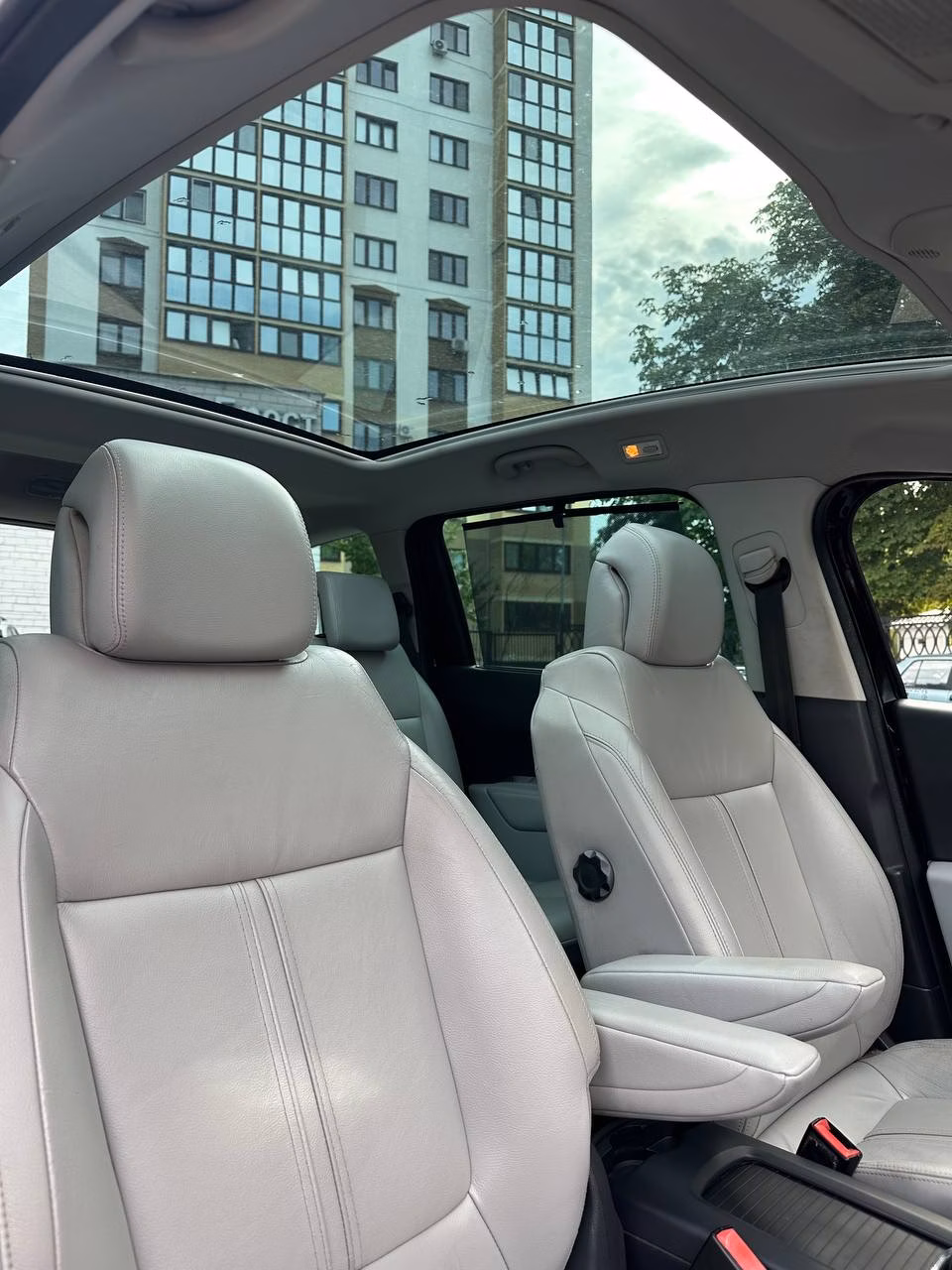 Peugeot 5008 фото 19