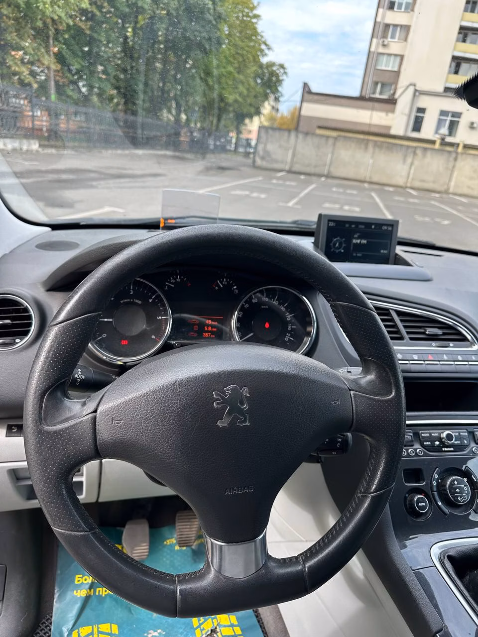 Peugeot 5008 фото 13